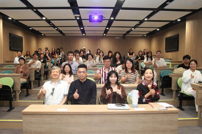 Gallery image of 以溫柔赴離別：我在殯儀師的這些年 - 7